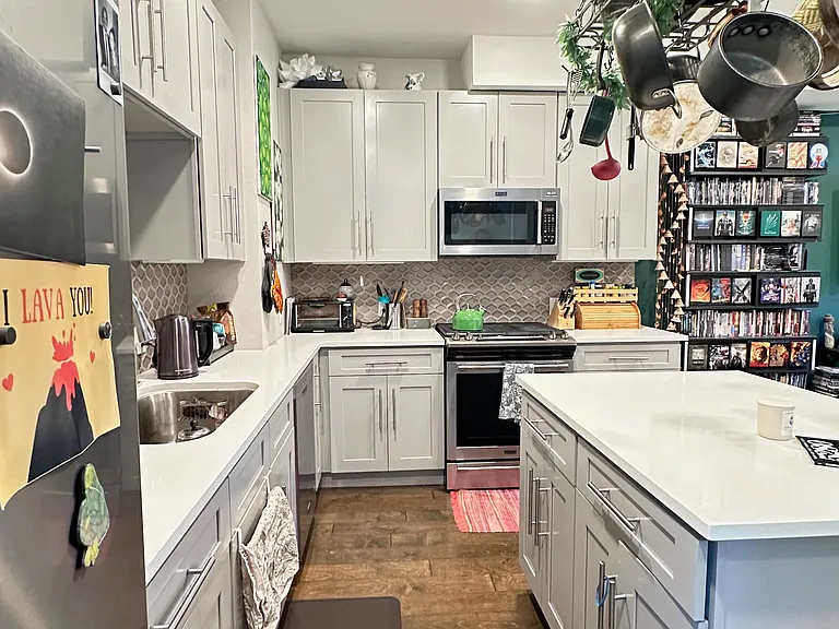 Kitchen - 2nd floor