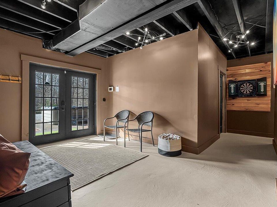 43rd image of this home