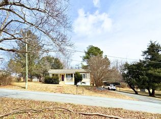 1908 Roxbury St, Lynchburg, VA 24501