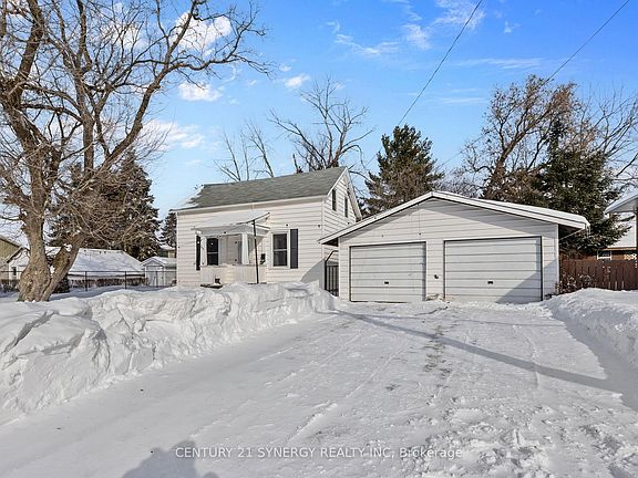 2nd image of 253 Alicia St