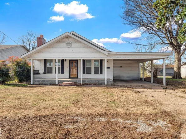 615 W Elm St, Walnut Ridge, AR 72476