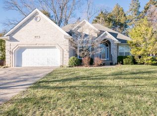 4422 Stone Lakes Dr, Louisville, KY 40299