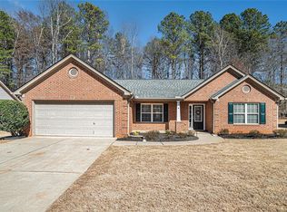 376 Red Bud Rd, Jefferson, GA 30549