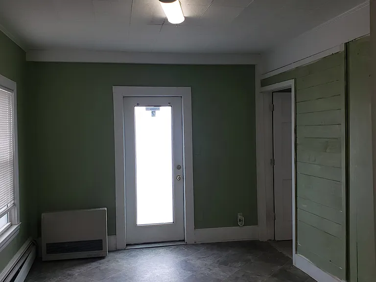 6 Western Ave #2 — Photo 4