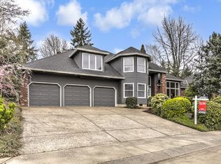 17423 Oak Meadow Ln, Lake Oswego, OR 97034
