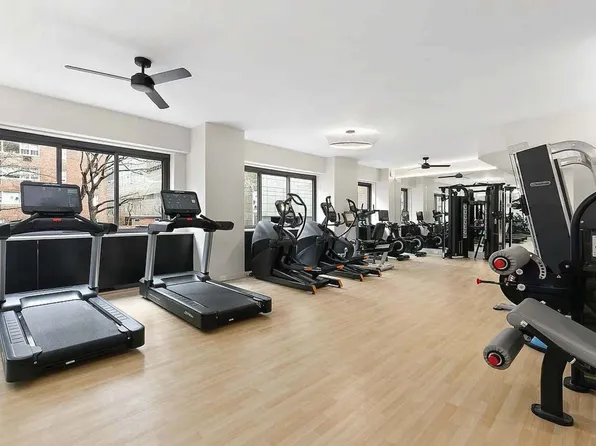 347 West 57th Street image 21 of 27