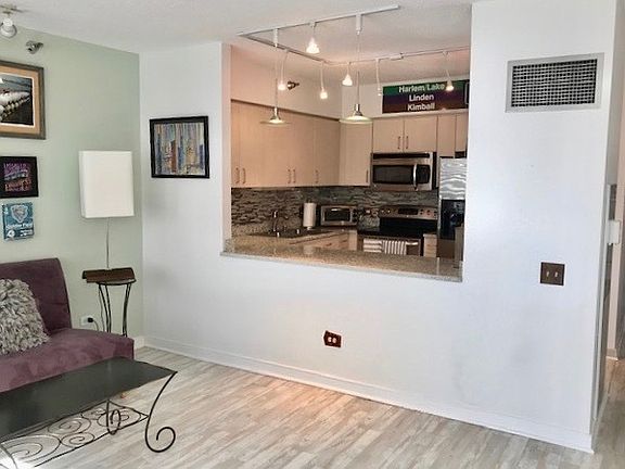 4th image of 512 N McClurg Ct APT 2808