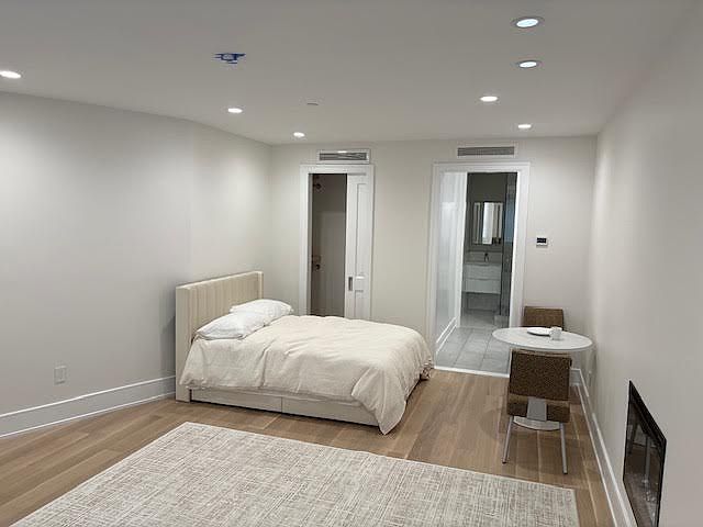 1st image of 344 W 88th St #1