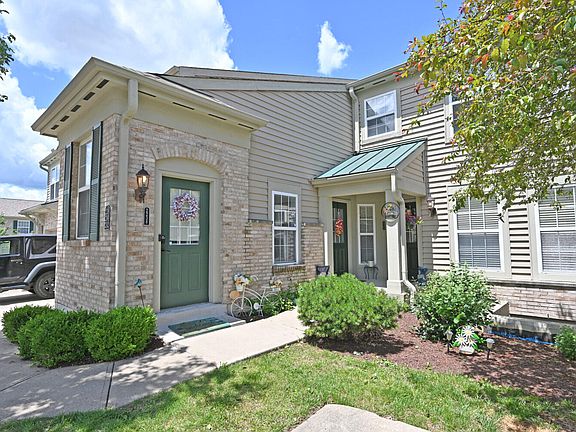 2nd image of 2240 Jackson Ct #102