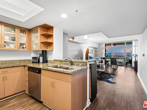 13700 Marina Pointe Dr Unit 1520, Venice, CA 90292