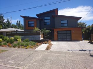 3724 Magnolia Blvd W, Seattle, WA 98199