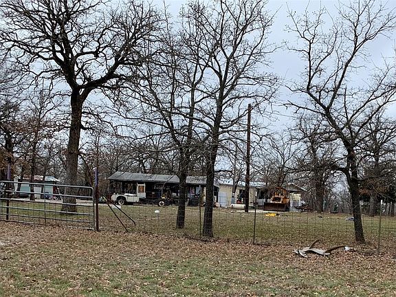 2nd image of 235 County Road 1749
