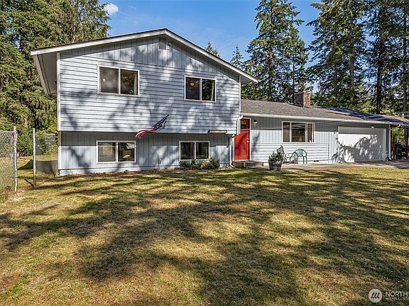 2nd image of 3917 240th Street E