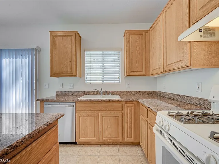 5389 Encino Springs Ave — Photo 16