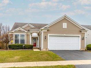 2992 Ravinia Cir, Mundelein, IL 60060