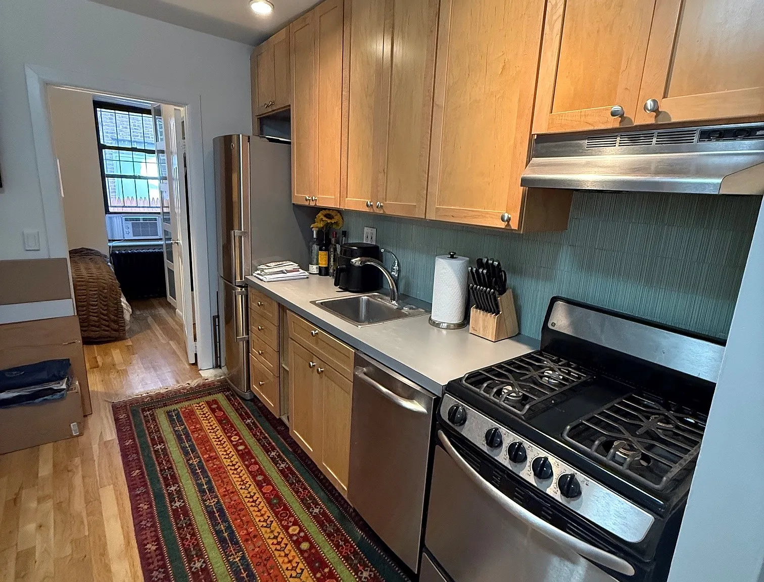 80 Thompson Street — Photo 1