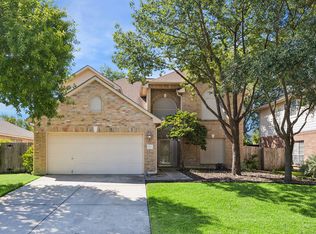 121 Ozuna Dr, Cibolo, TX 78108