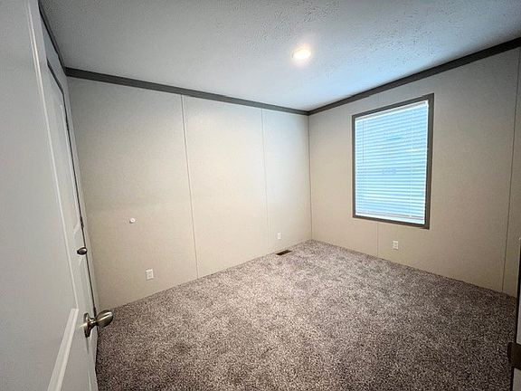 4th image of 25592 Nuway Ave #153