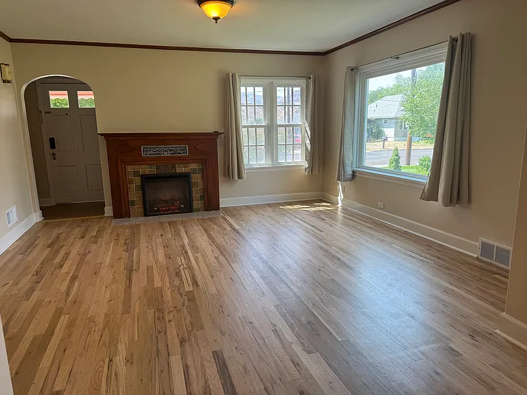 1844 S 2nd Ave — Photo 13