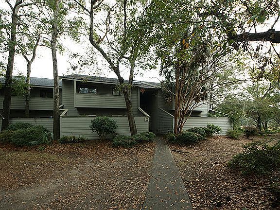 2nd image of 1174 Village Creek Ln APT 1