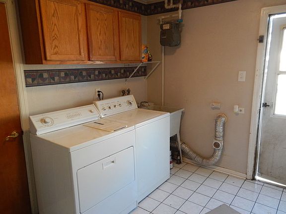 4th image of 5923 Lynwood Dr