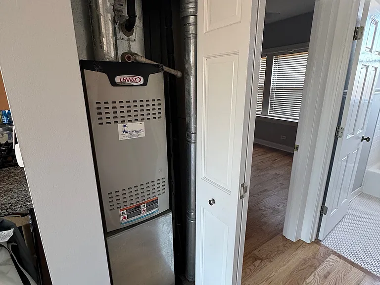 1340 W Irving Park Rd #3 — Photo 19