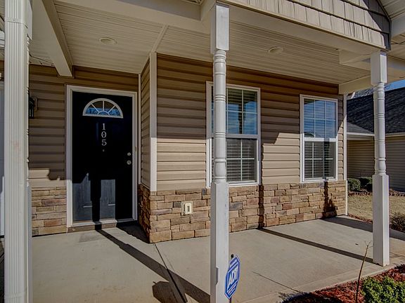 2nd image of 105 Perthwood Pl