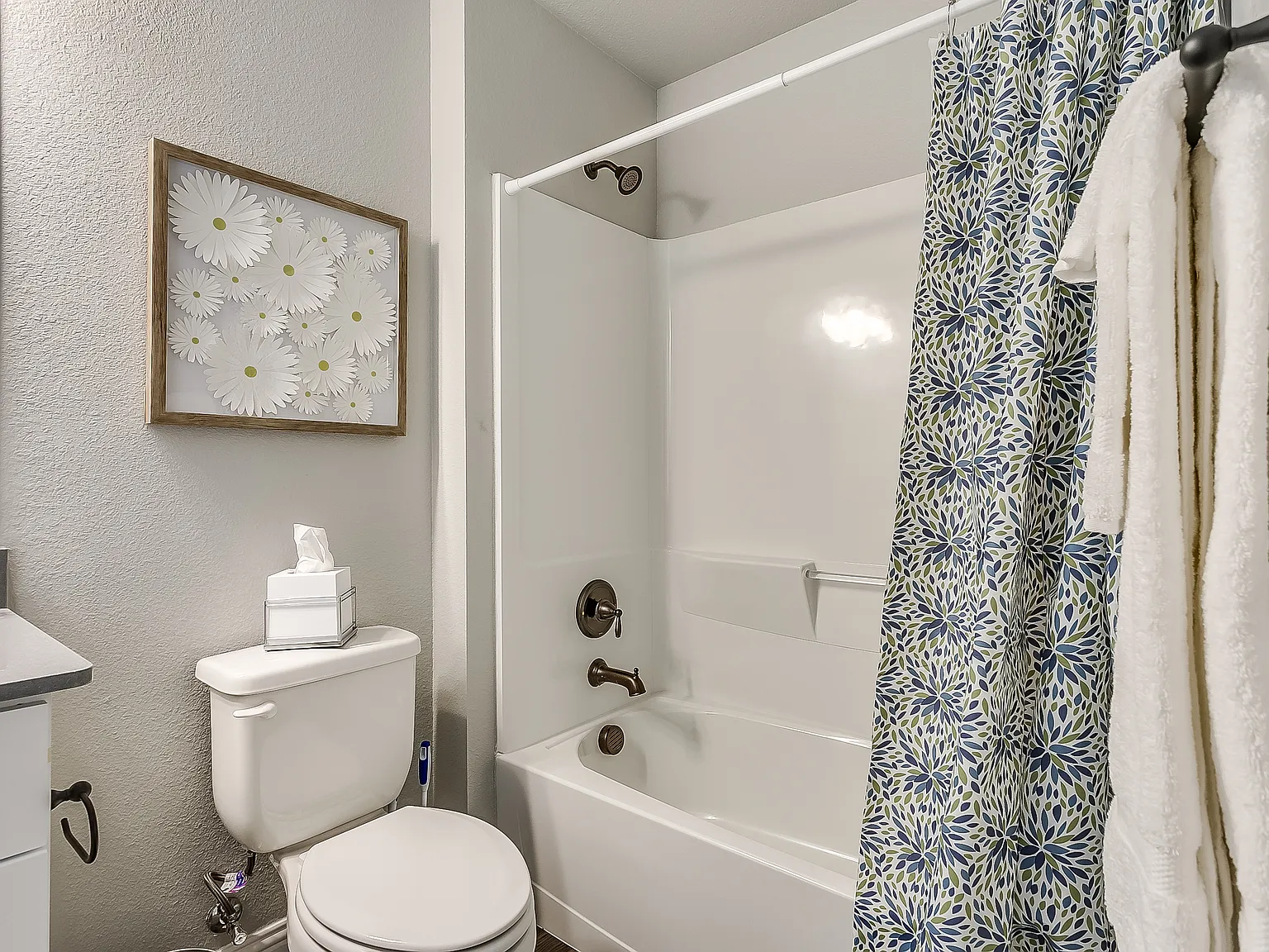 3904 Sheraton Rd Denton, TX 76209 - 1 — Photo 3