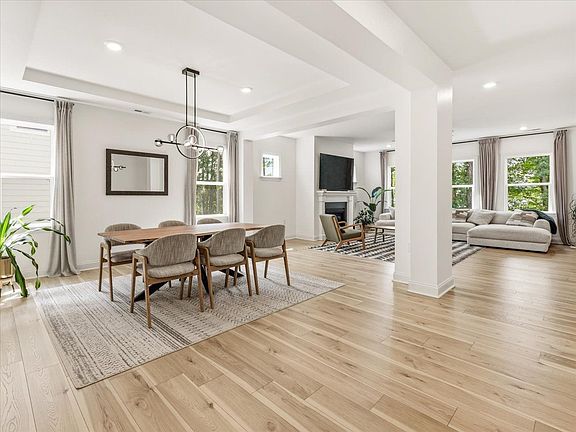 4th image of 3483 Horton Ridge Blvd