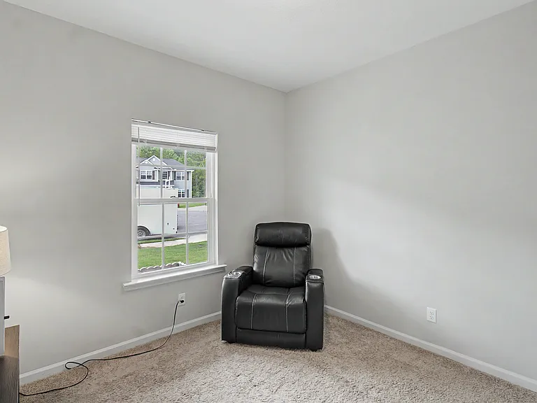 14 Herty Ln — Photo 2