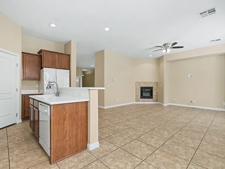 9221 Worsley Park Pl — Photo 18