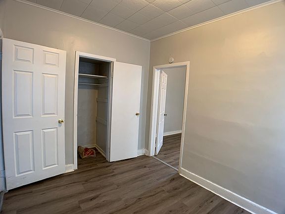 4th image of 839 Summer Ave APT 2L