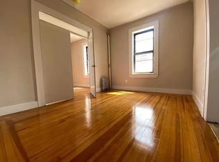 2906 38th Ave APT T, Long Island City, NY 11101
