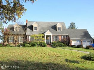 310 Greenwood Rd, Linthicum, MD 21090