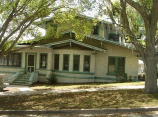 305 W Montrose St, Clermont, FL 34711