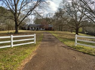 1835 Stable Rd, Hernando, MS 38632