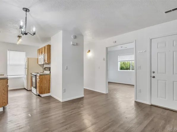 2277 S Buckley Road #102, Aurora, CO 80013