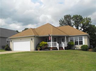 413 Olive St, New Haven, MO 63068