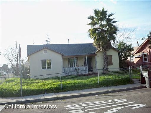 1st image of 2301 Cambridge St