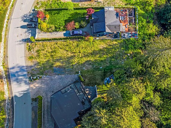 4th image of 685 Copper Dr