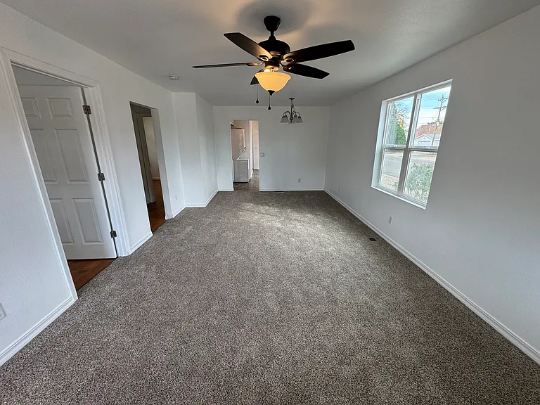 1338 Pine St — Photo 4