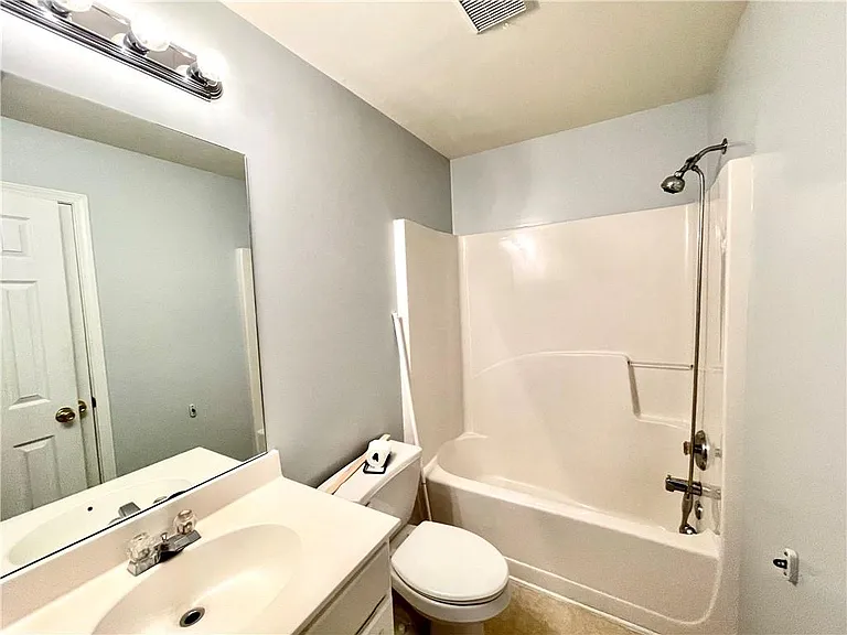 400 Grayson Way — Photo 23