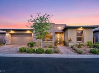 6706 Desert Crimson St, Spring Valley, NV 89148