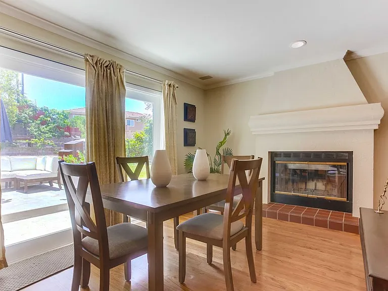 10730 Carillon Ct — Photo 15