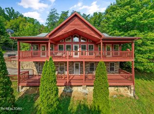 1029 Shadow Ridge Dr, Sevierville, TN 37862