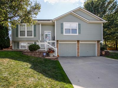 2601 NE Old Paint Rd, Lees Summit, MO, 64063