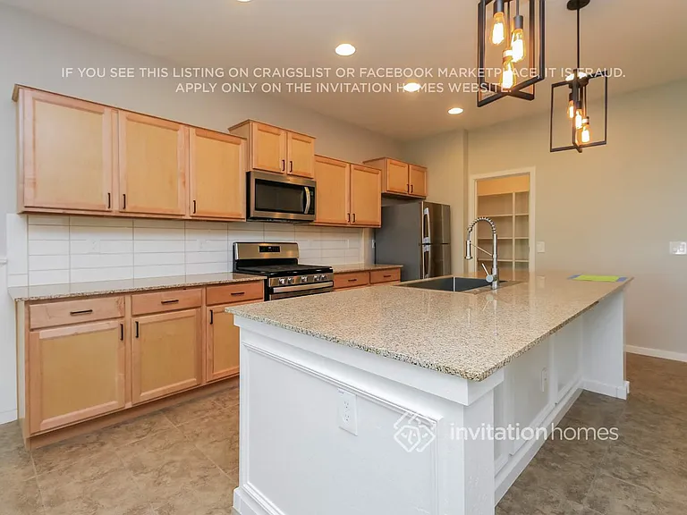 35997 N Urika Dr — Photo 6