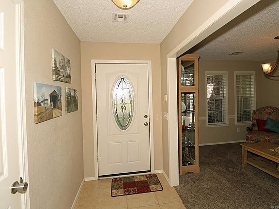 2nd image of 2414 Westwood Dr