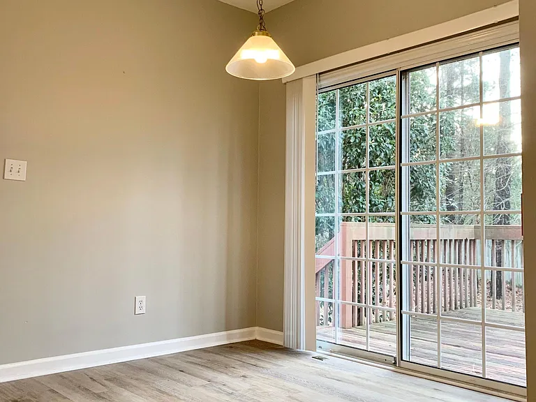 205 Calebra Way — Photo 5