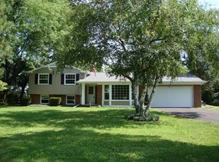 5270 Park Lake Rd, East Lansing, MI 48823